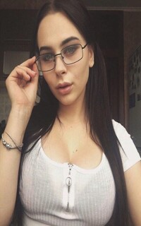 Шлюха Вика 24779